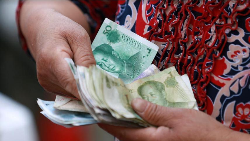Trump acusa a China de "manipulación monetaria" tras la devaluación del yuan