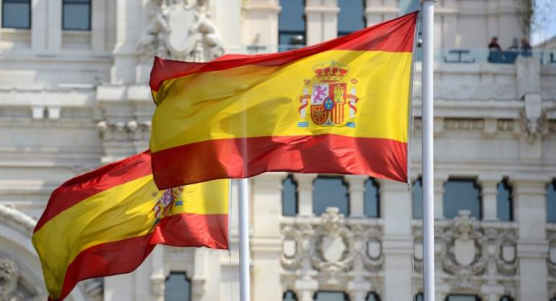 La economía española creció de nuevo el 0,6 % en el tercer trimestre