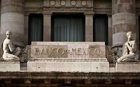 Banco Central de México rebaja pronósticos para economía en 2019 y 2020