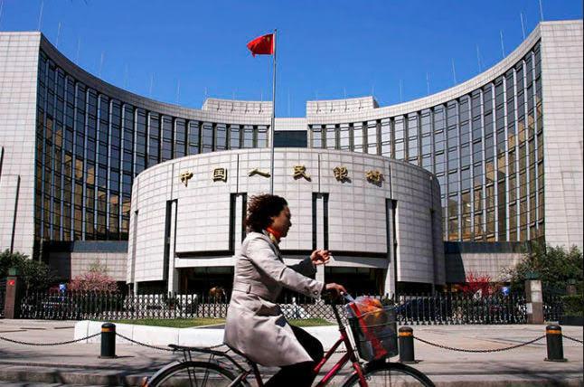 El banco central de China advierte de los riesgos financieros