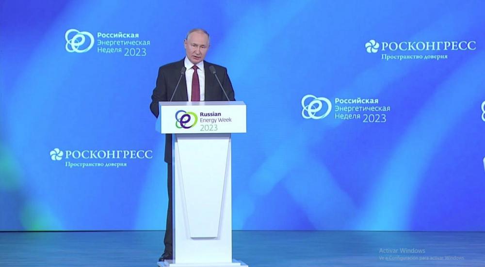 Putin: La UE intenta abandonar las fuentes de energía rusas, por lo que su economía está en cero