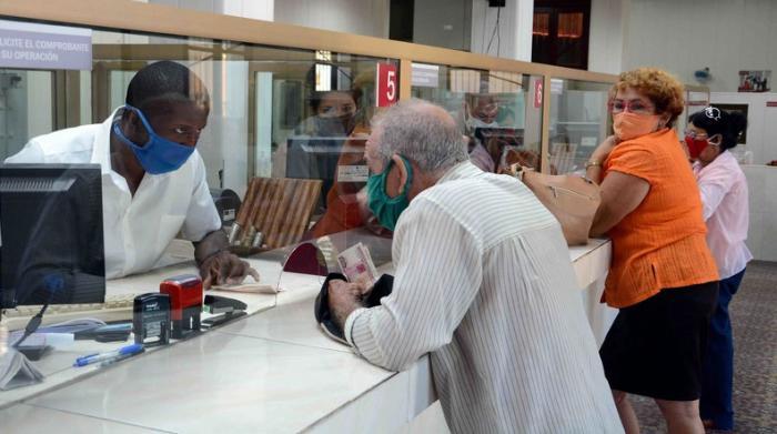 Imagen relacionada con la noticia :Extienden el autorizo para actuar por cuenta ajena para el cobro de jubilaciones y pensiones