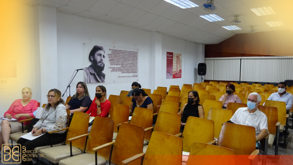 Imagen relacionada con la noticia :Sesionó taller de sensibilización de la ENEF