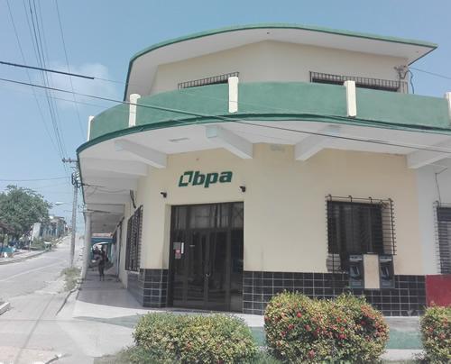Imagen relacionada con la noticia :Incrementa medidas para evitar propagación de COVID-19 Banco Popular de Ahorro en Nuevitas 