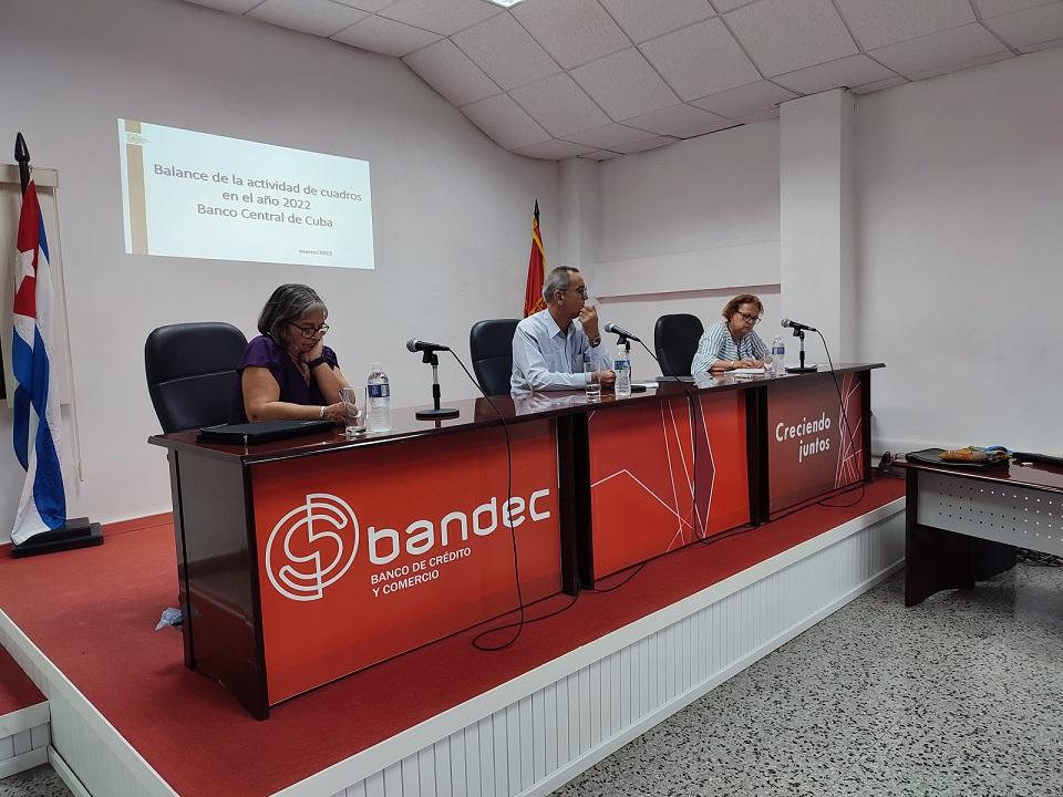 Imagen relacionada con la noticia :Balance anual de la Dirección de Cuadros del Banco Central de Cuba