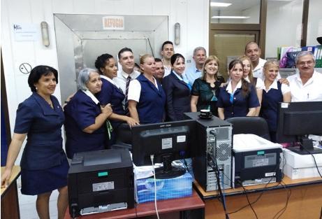 Imagen relacionada con la noticia :Visita la Ministra-Presidente visita instalaciones de CADECA en Holguín