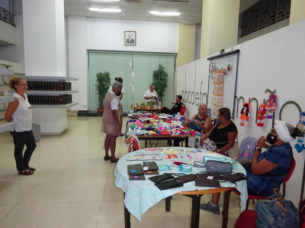 Imagen relacionada con la noticia :Feria por la Jornada del Día del Trabajador Bancario
