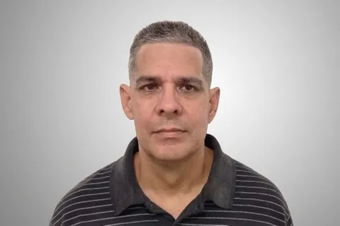 Luis Emilio Comas Tizón - Secretario